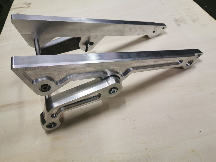 Pièces réalisées par USI64.